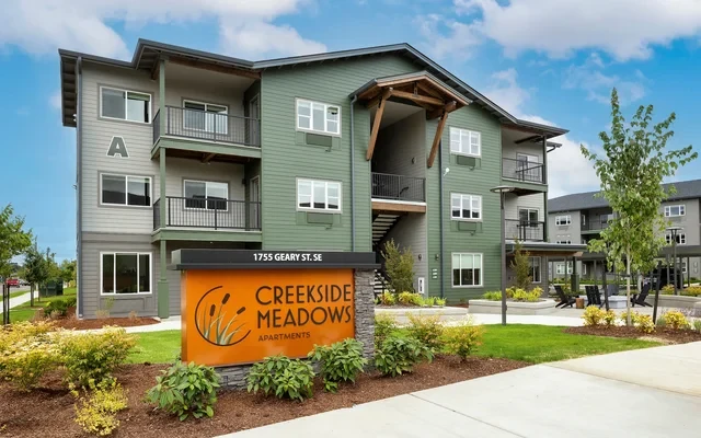 Creekside Meadows Apartments - Albany OR student accommodation