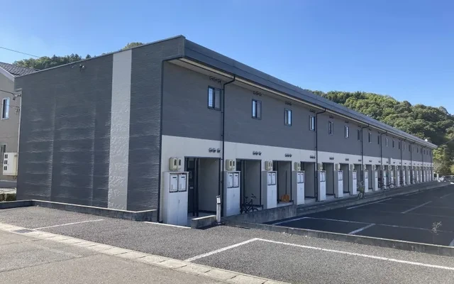 レオパレス桜町 0