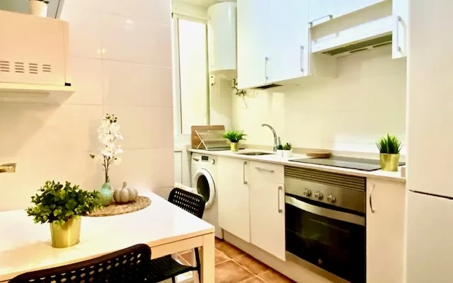 APARTMENT SOL 4