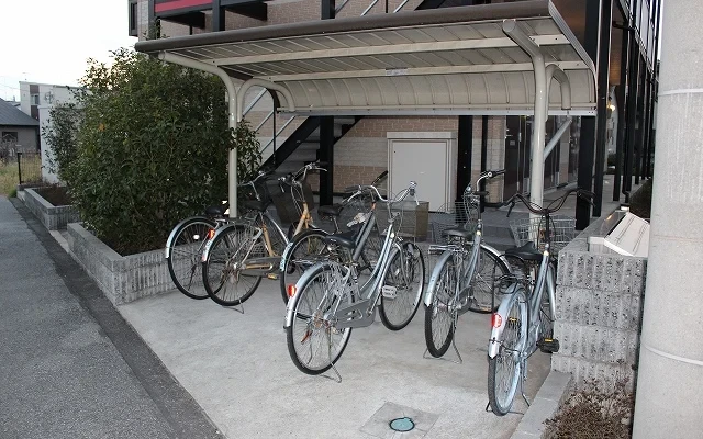 レオパレス八幡 1