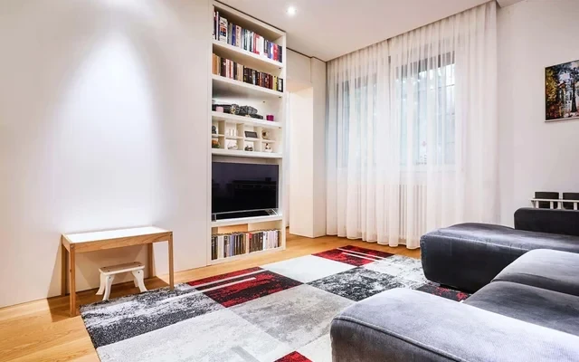 Appartamento di 116 m² in Via Giovanni Montemartini, Milano (MI) 2