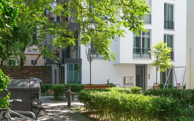 Flora 43, Berlin 3