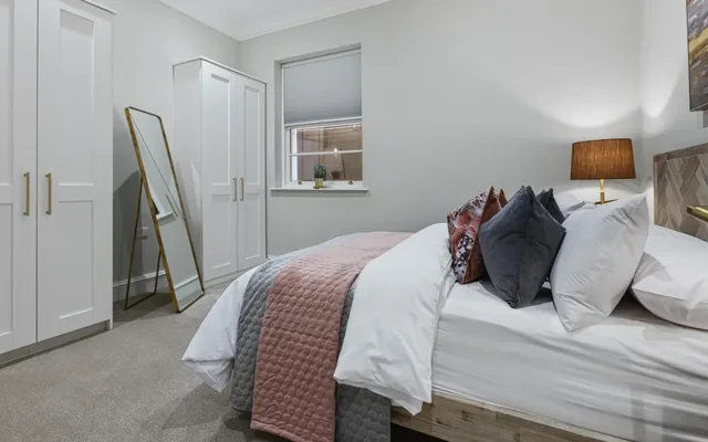 College Square Serviced Apartments 1