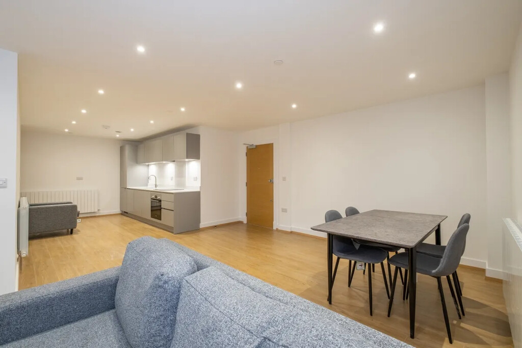 LH-Whyteleafe House 2
