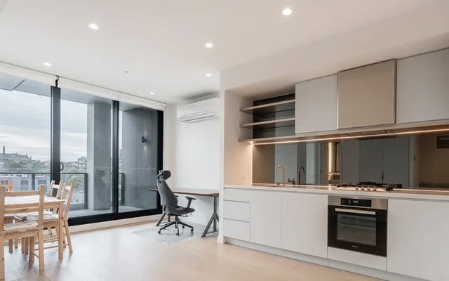 94 Stanley Street, West Melbourne 2