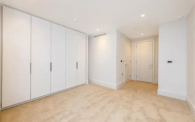 Hampstead Manor, Kidderpore Avenue, Hampstead, London, NW3 7SU 2