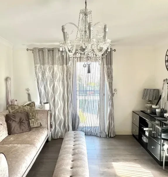 LH-Woodland Crescent