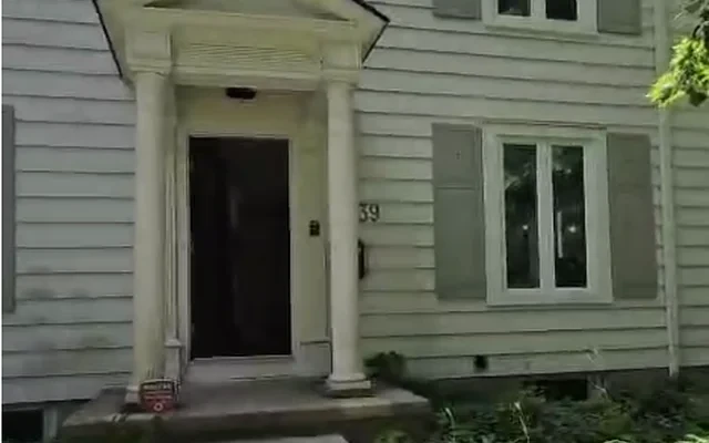 1039 Richmond Street - ロンドンの学生向け宿泊施設