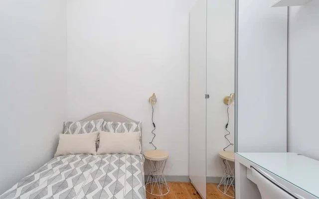 63. Rua das Chagas 17 3E 0