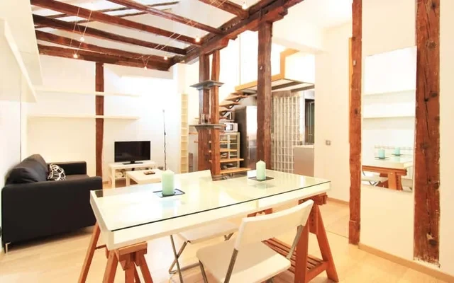 Calle Cava Baja, 28 0