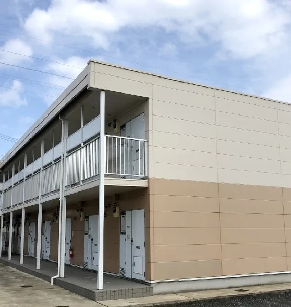 レオパレスレインボー
