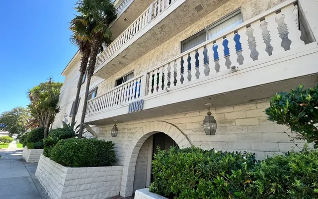 11088 Ophir Drive - 로스앤젤레스 학생 숙소