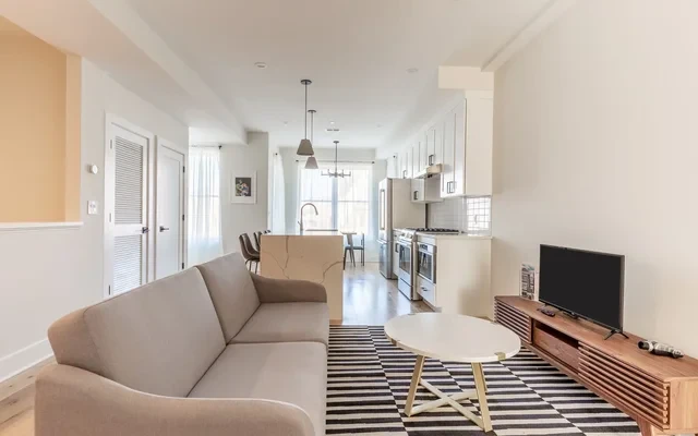 #1719: Columbia Heights - Washington D.C. student accommodation