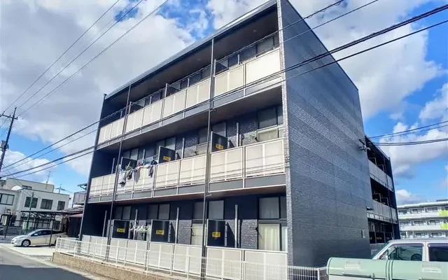 レオパレスエレガンスＫ 3