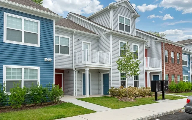 Birchwood at Cranbury 2