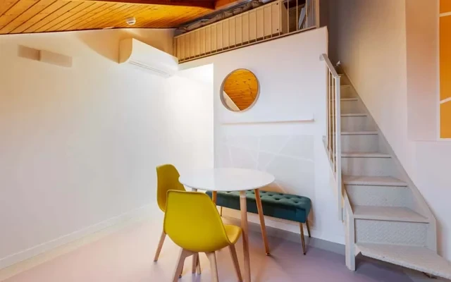 APT su 2 livelli in Corso Magenta con piccolo balcone! 1