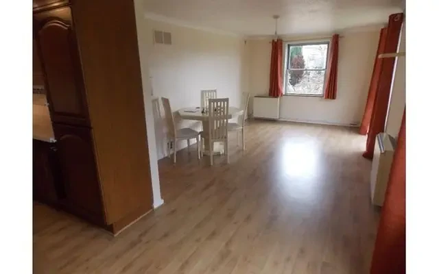 Temple Street, Bristol, BS31 1