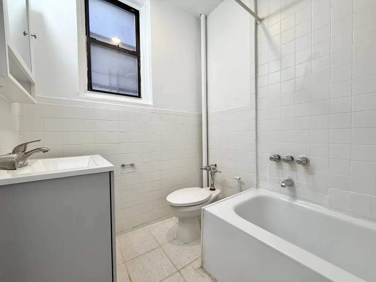 33 Lenox Road, Brooklyn 2