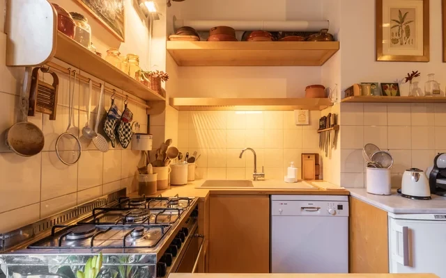 The Book Hound - Comfy and Bright Apartment in Milan 3
