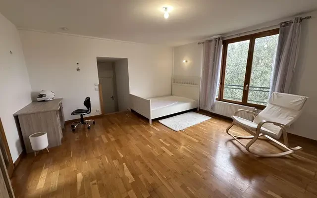Villejuif 94e·31m²·F1·Studio·With furniture 0