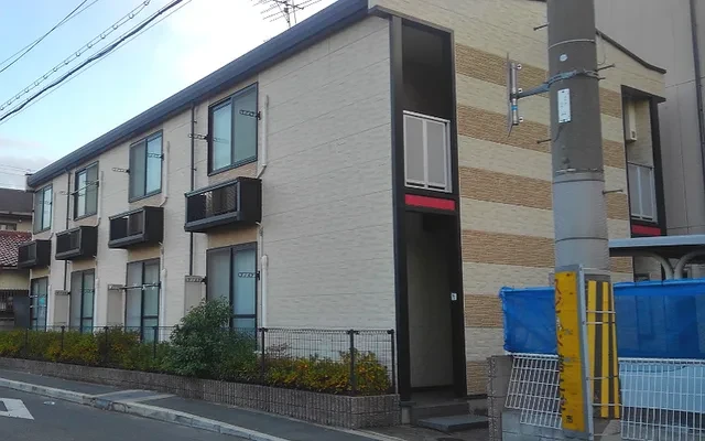 レオパレスコンフォート 0