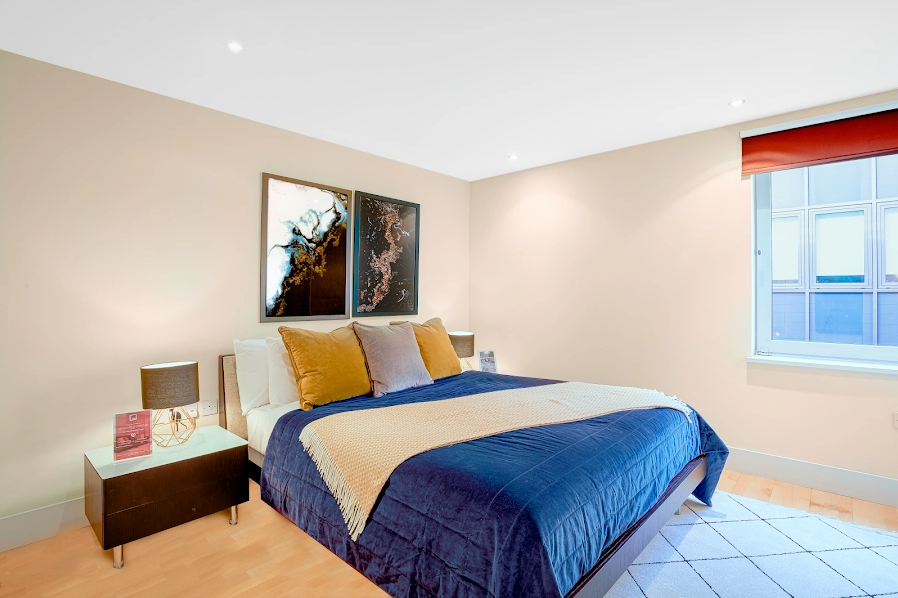 Blackfriars Apartments