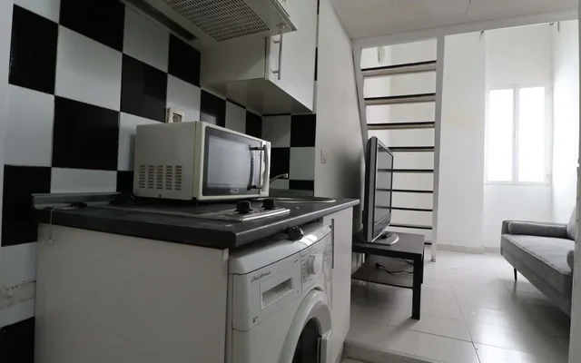 entire place Antonio Zamora 2