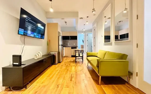 448 Empire boulevard, New York 0