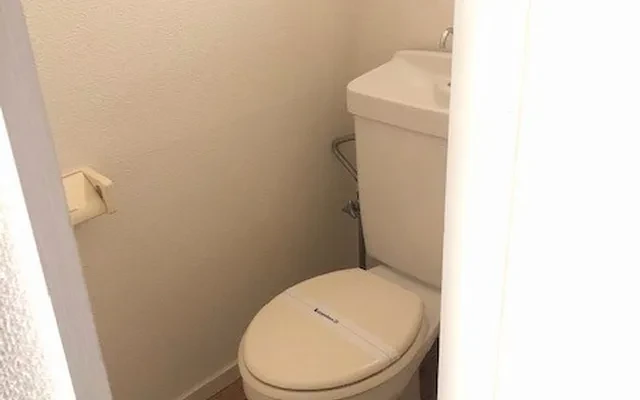 レオパレス中江 1