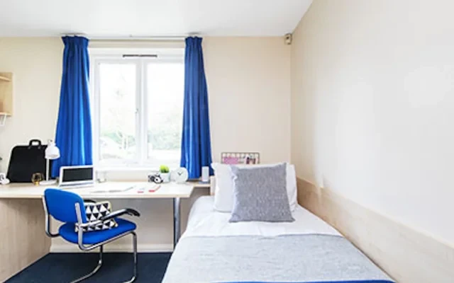 Calthorpe Court 3
