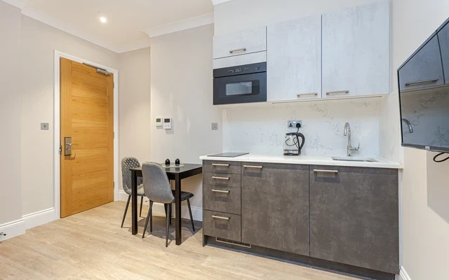 Redcliffe Gardens 4
