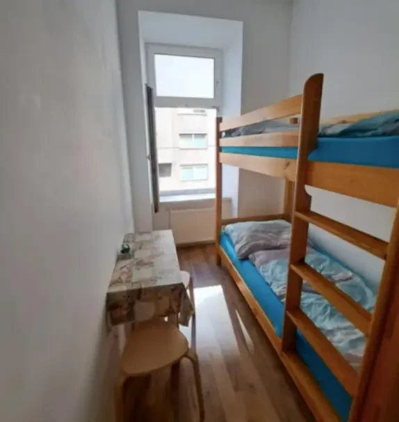 Dreamy Twin Bedroom close to Keplerplatz Metro