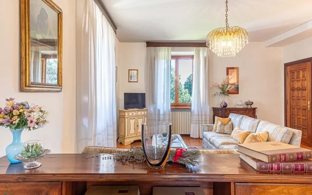 Apartment in Viale Lazzaro Papi, Lucca for 100 m² with 3 bedrooms 4