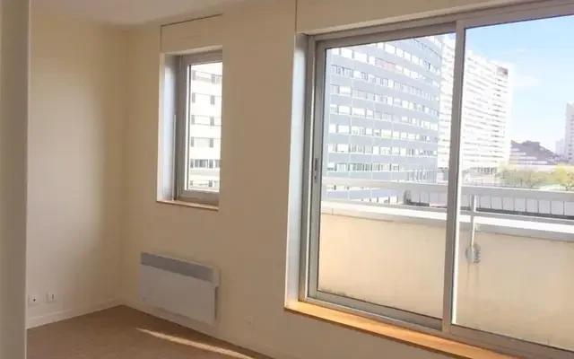 Courbevoie 92e·21m²·F1·StudioNo furniture 2