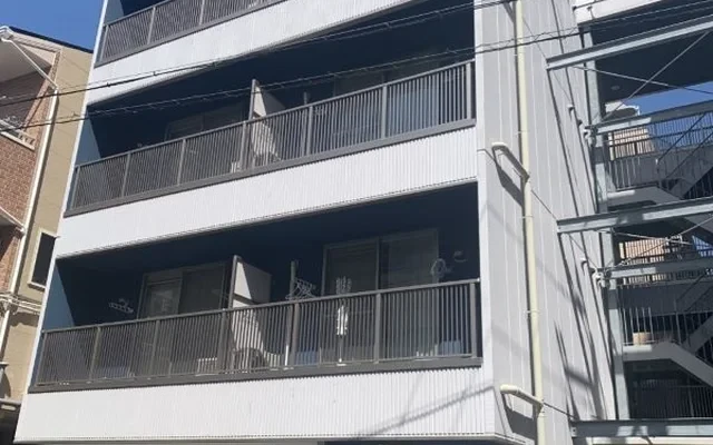 レオパレス香行苑１号 0