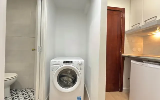 studio in Malasaña and the University area (Central Madrid) 3