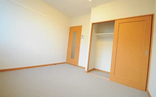 レオパレス清水 2