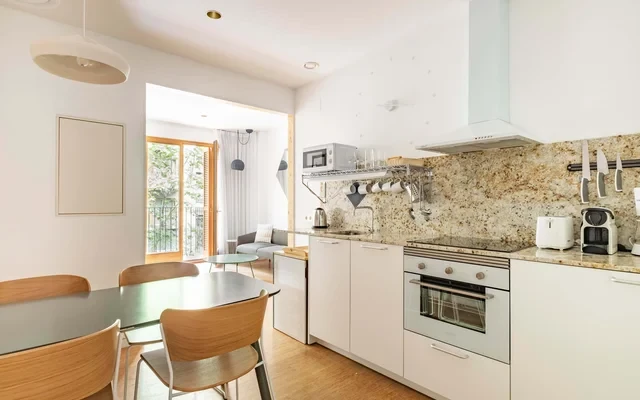 Provenza Garden Exterior 1