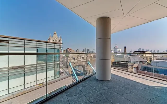 Duchess Walk, One Tower Bridge, London, SE1 2SA 3