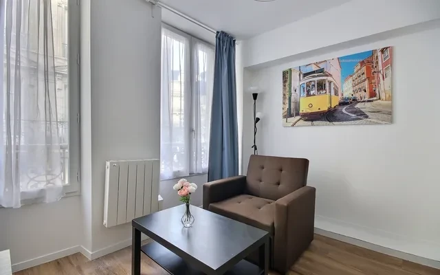 Furnished apartment rental Studio Alcove - 28m² - Republique - Paris 0