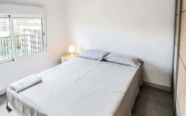 Piso de 4 habitaciones en Benimaclet 2