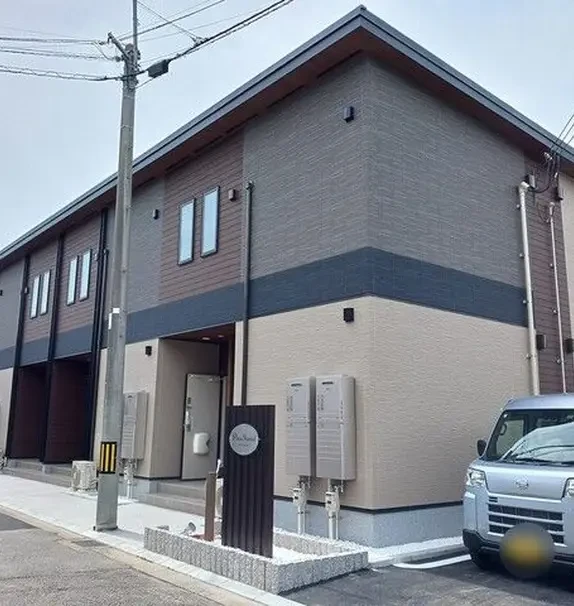 パイン フォレスト 103号室
