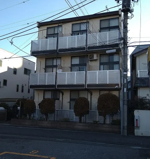 レオパレス要
