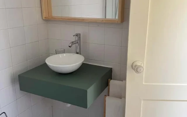 Homey apartment in Rua Heliodoro Salgado, Lisbon 4