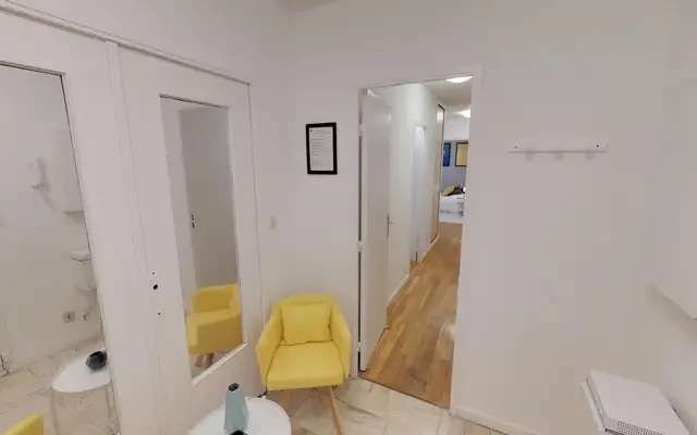 apartment near Rue du Bourbonnais 1