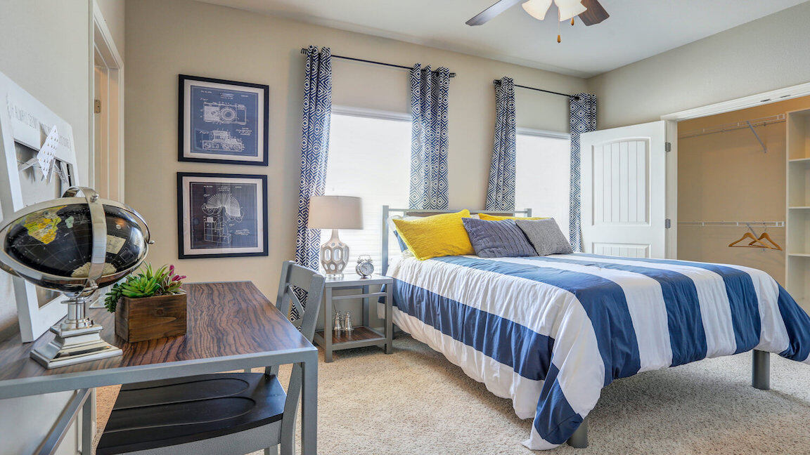 5 Bed / 5 Bath Unfurnished