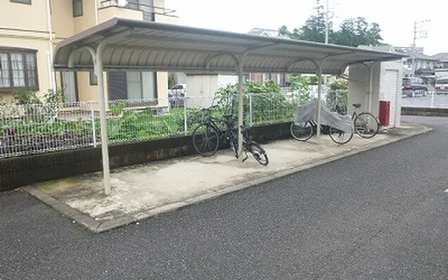 レオパレスｍｏｍｏ 1