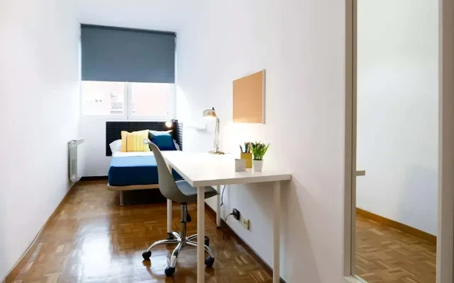 Calle de Mauricio Legendre Madrid 28046 Spain 3