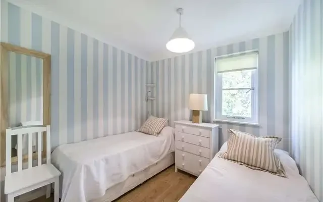 Brompton Park Crescent 3