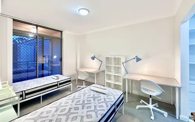 343 Anzac Pde(06322) 4